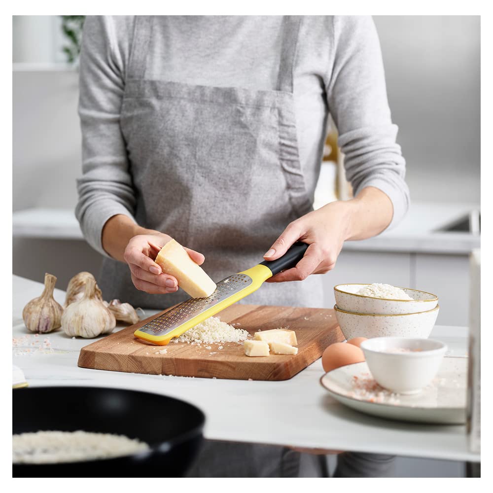 Joseph Joseph Dual-Surface Paddle Grater