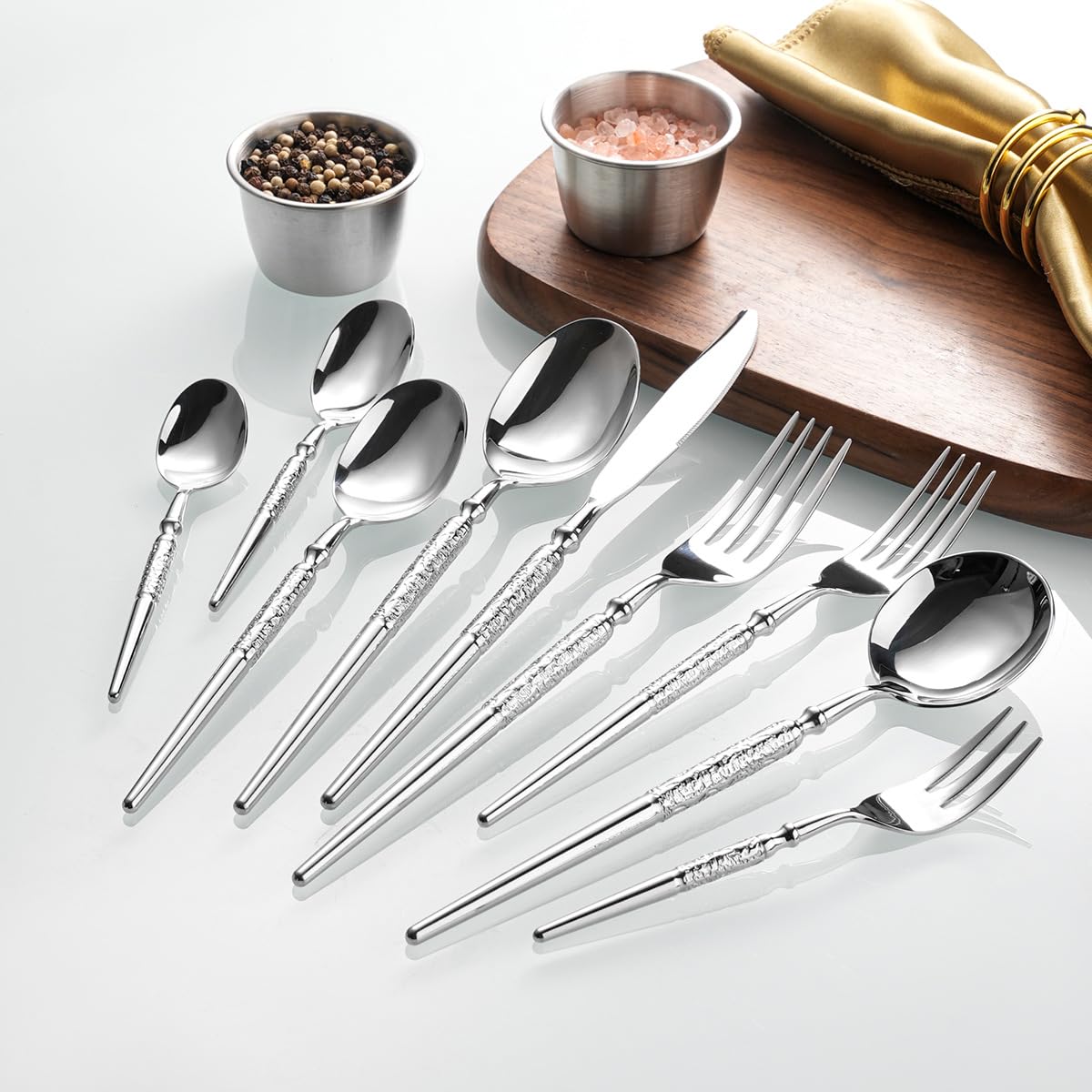 20-Piece Knight Handle Flatware Set for Four